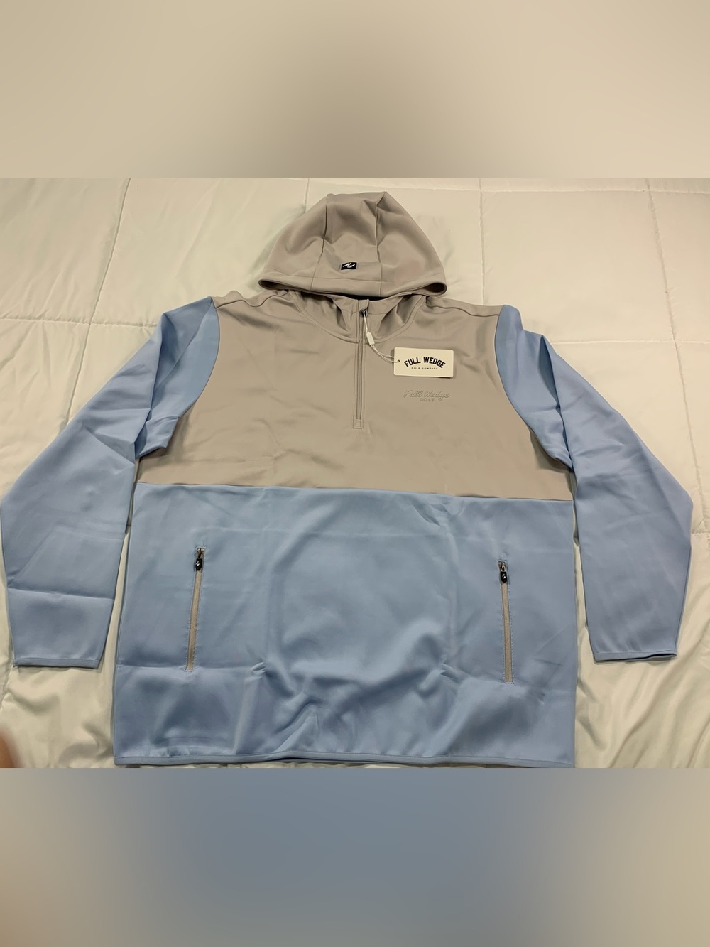 New full wedge golf sweater size XL
